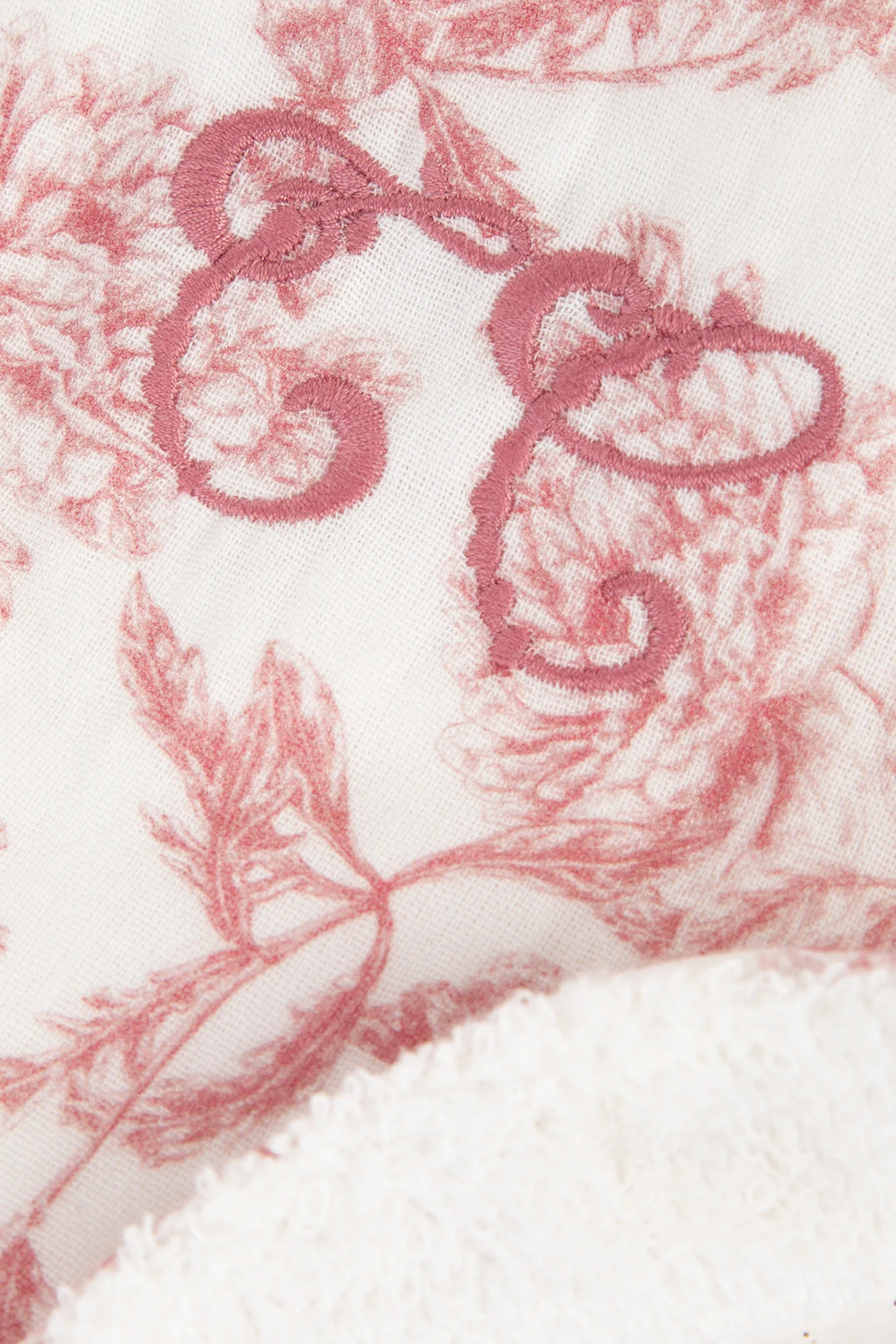 Bavoir - Imprimé inspiration Toile de Jouy rose T1 - Image 4