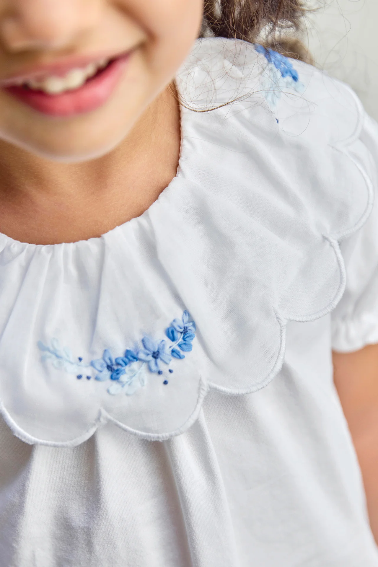 T-shirt - Blanc coton broderie ruban - Image 2