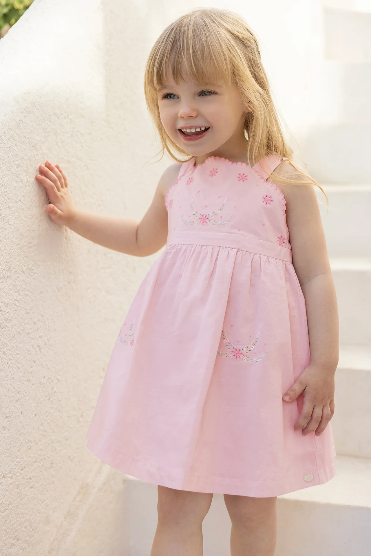 Robe - Rose pâle coton broderie