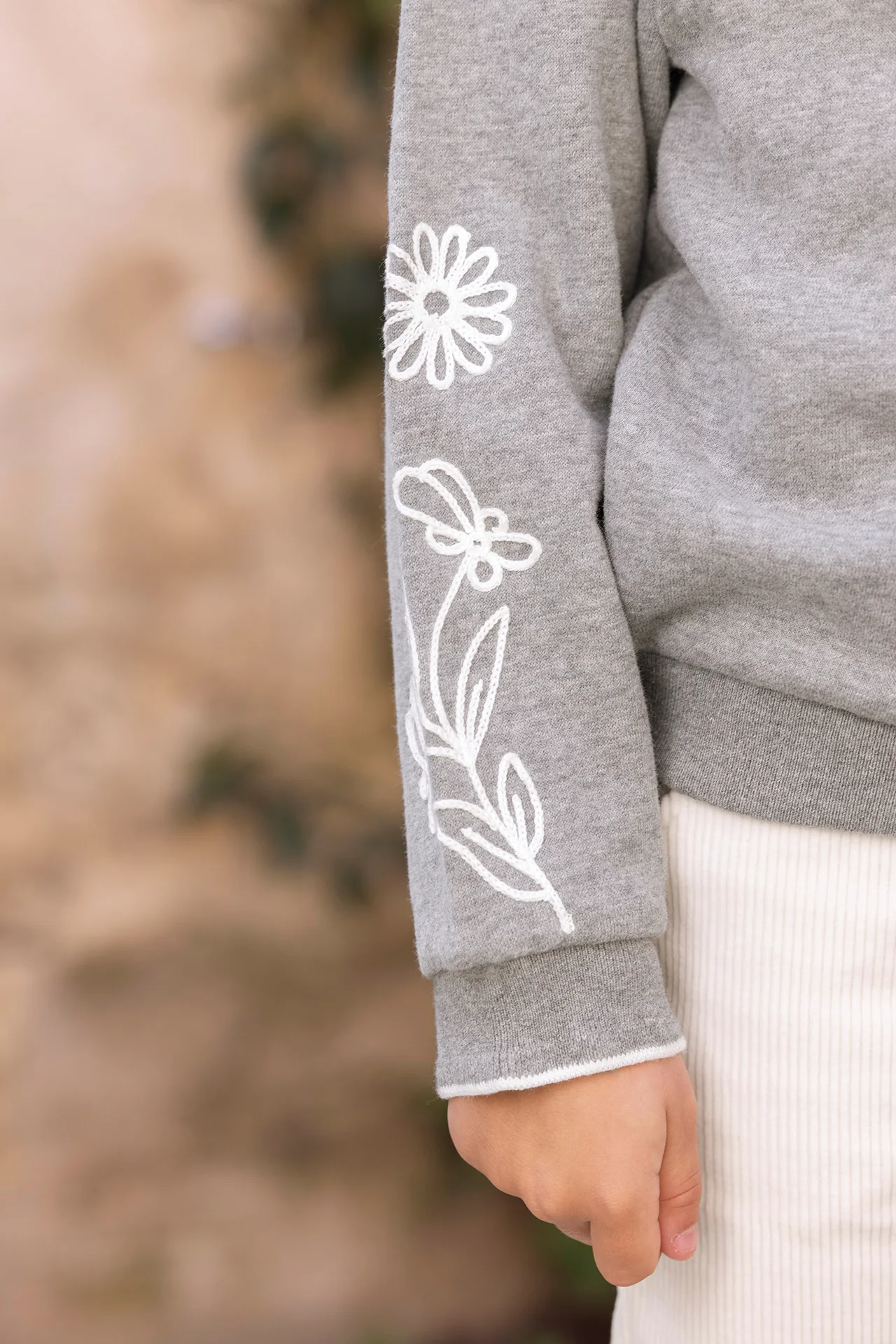 Sweat - Gris chiné coton broderies fleurs - Image 3