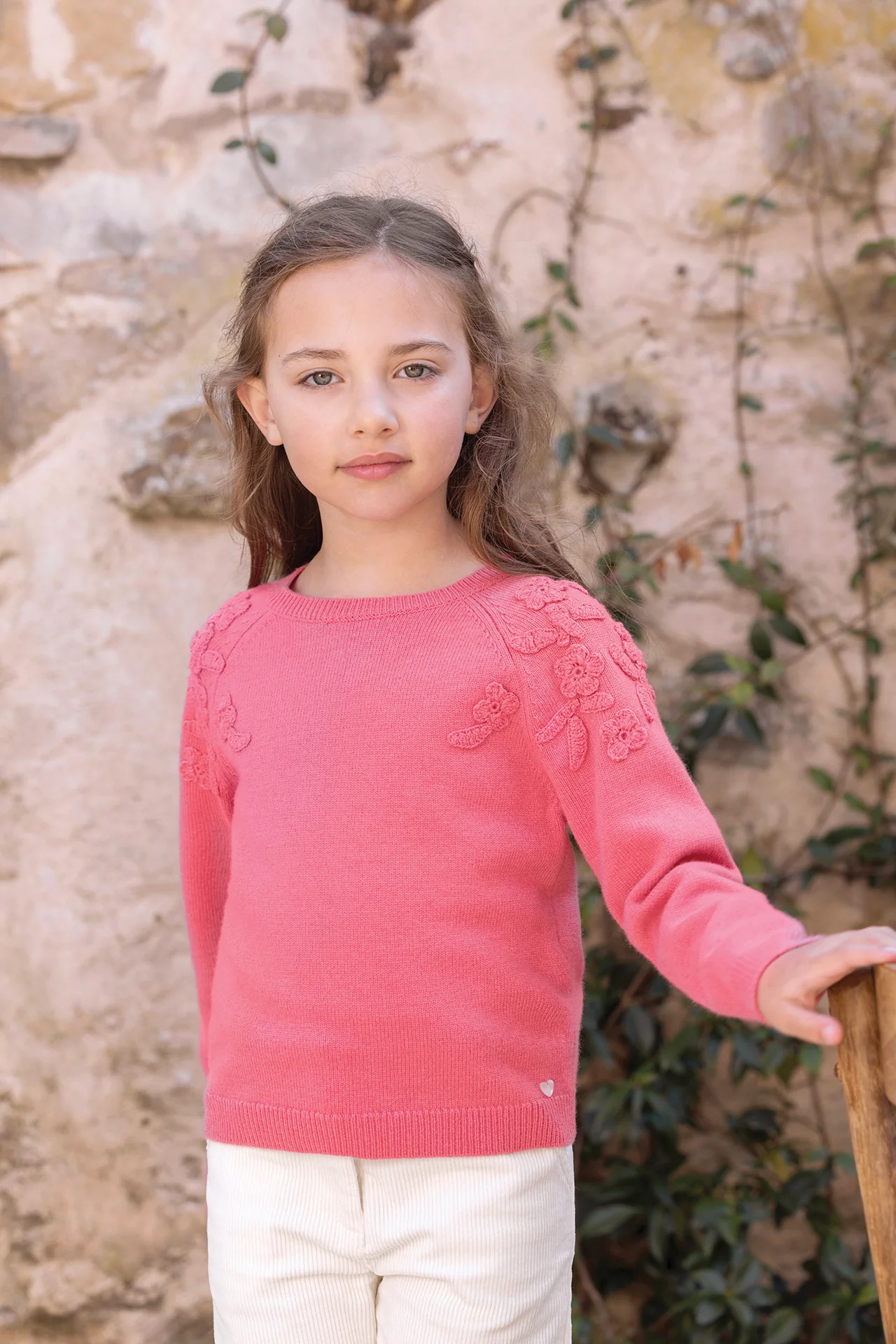 Pull - Rose pivoine laine broderies fleurs