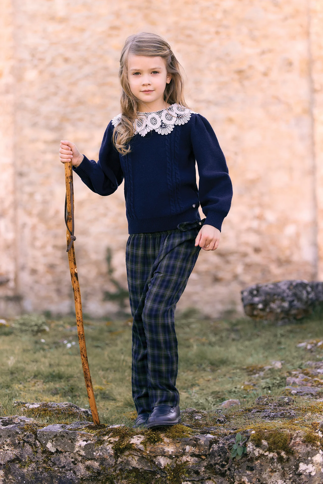Pull - Marine laine col dentelle