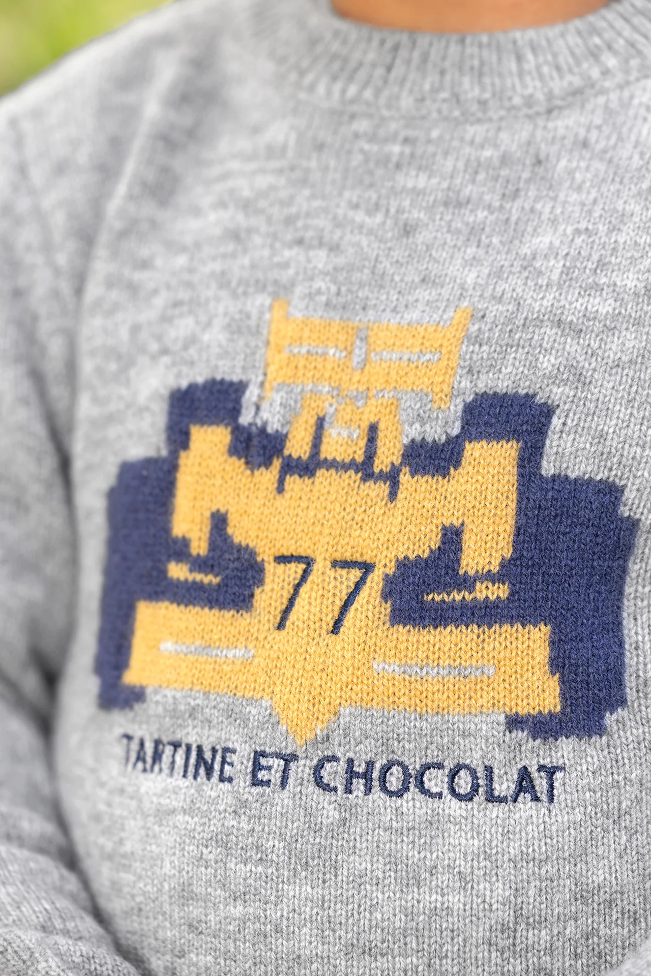 Pull - Gris chiné laine broderie voiture - Image 2