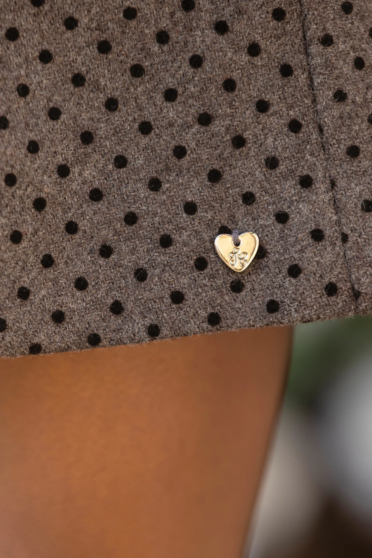 Short  - Brun laine motif pois - Image 3