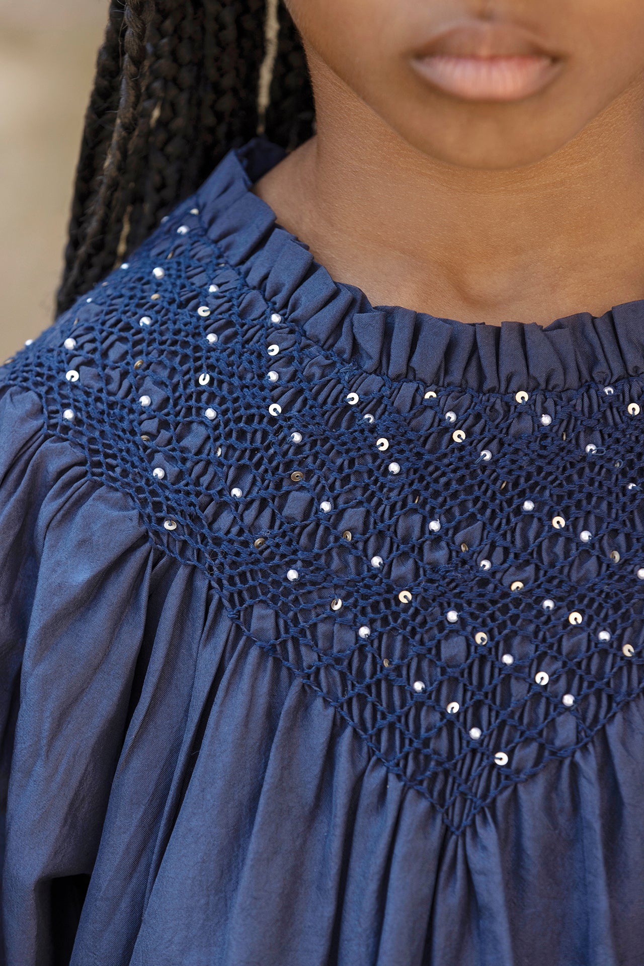 Robe - Marine soie perles - Image 4