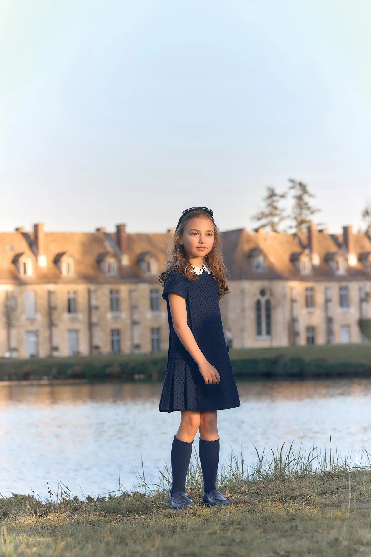Robe - Marine laine col claudine festonné