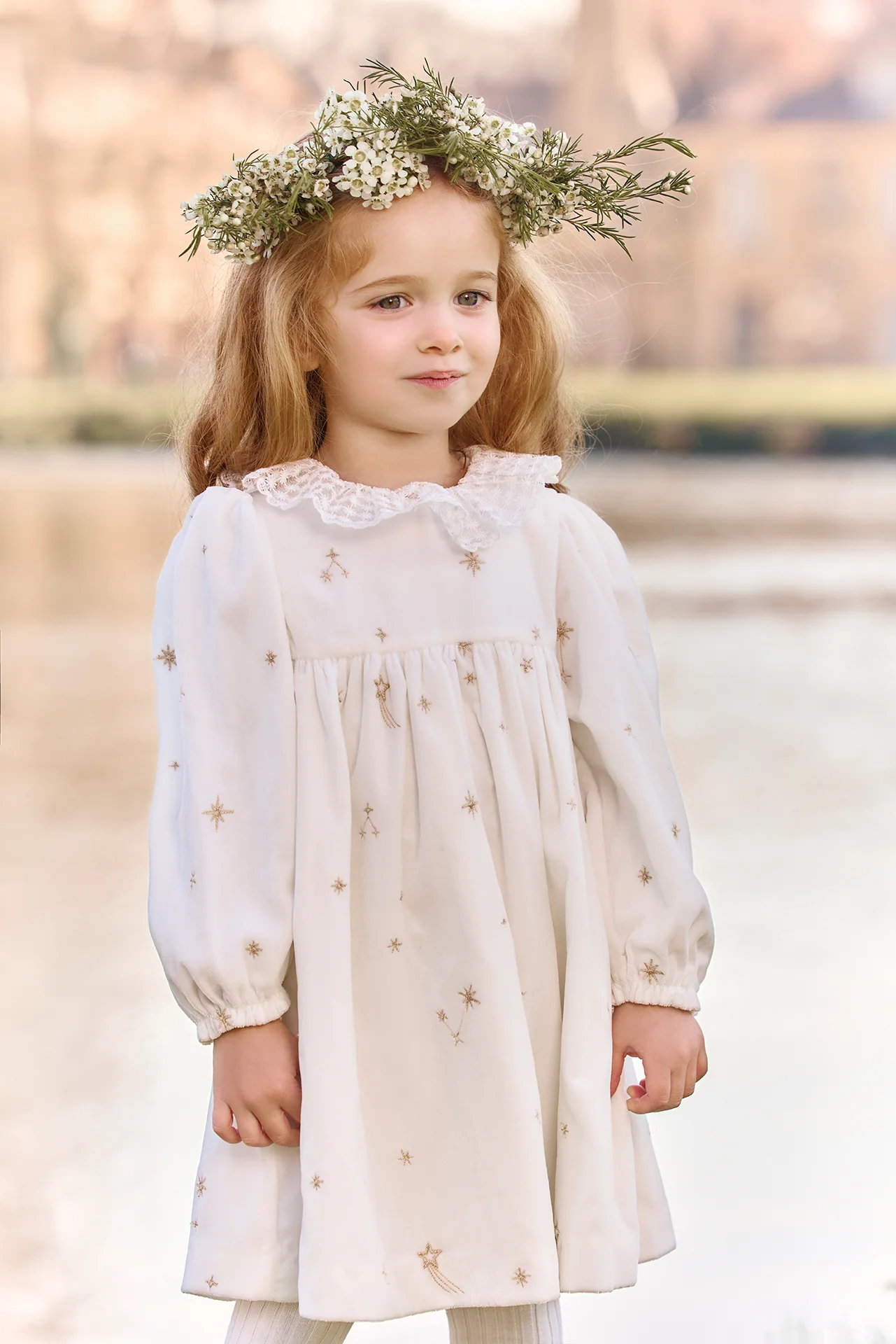 Robe - Ecru col volanté dentelle