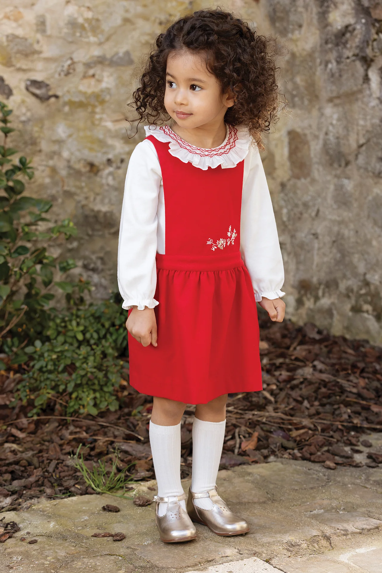 Robe - Cerise broderies fleurs