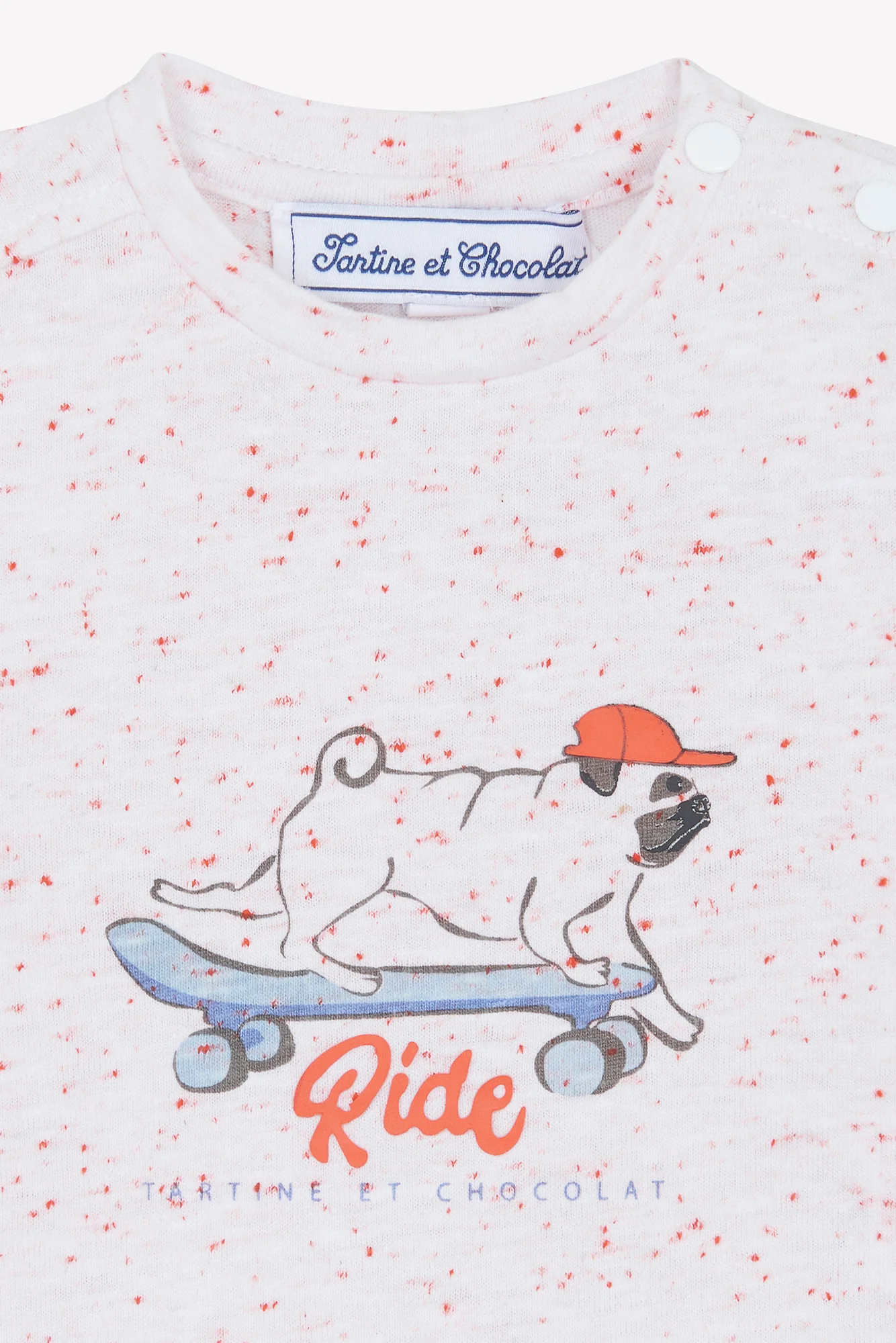 T-shirt - Spicy red illustration chien skateur - Image 4