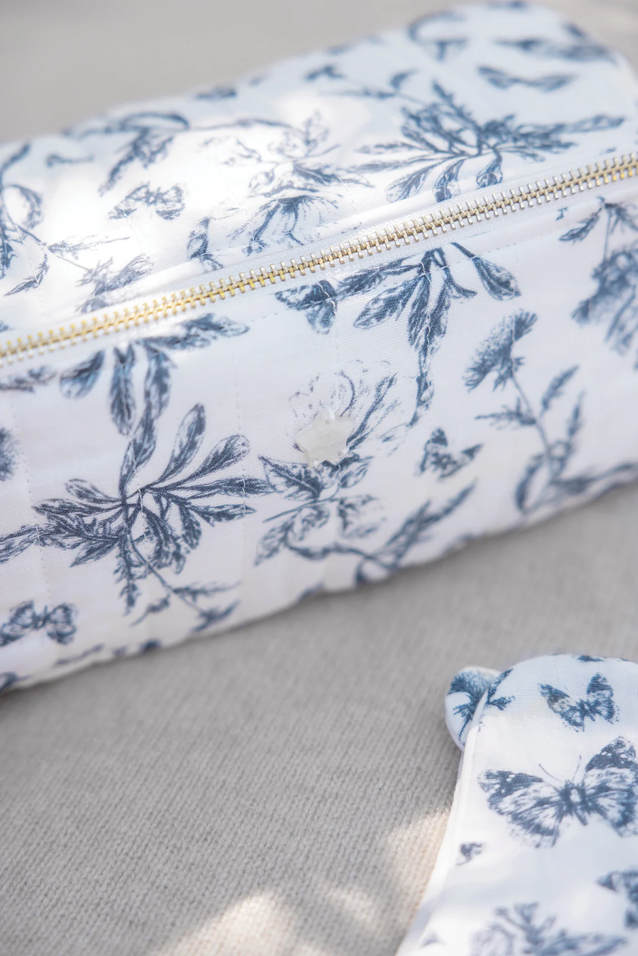 Trousse zippée - Imprimé inspiration Toile de Jouy bleu - Image 3